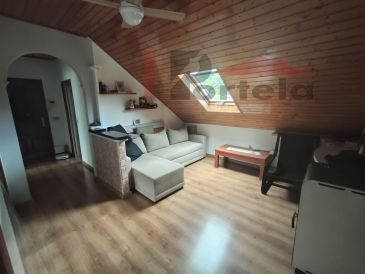 APARTAMENTO EN  PONTEVEDRA 